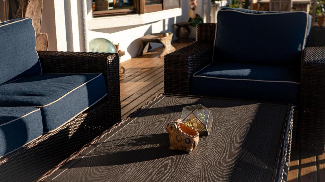 Sunset Beach House Onna Bagian luar foto